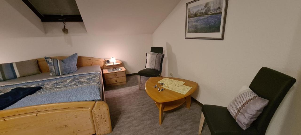 Ferienwohnung Pia Mettlach Exteriör bild
