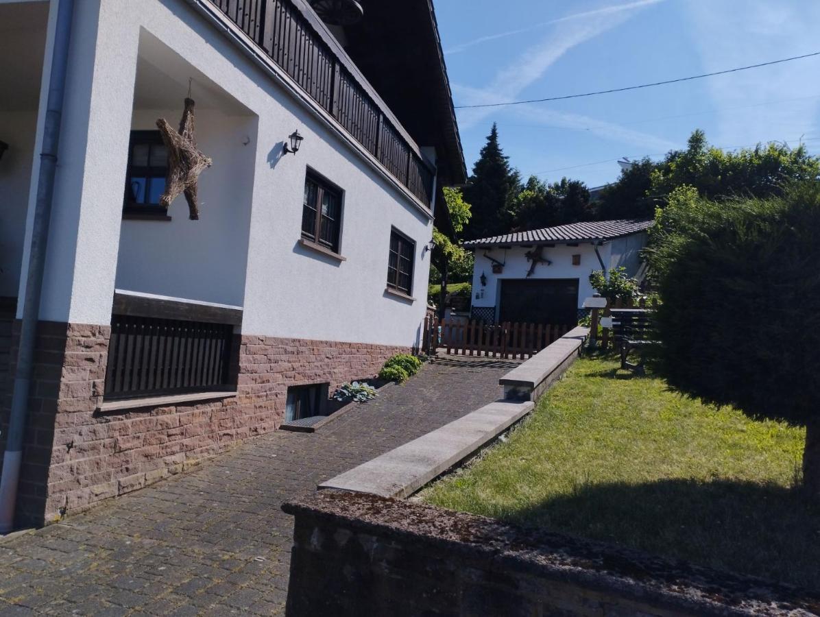 Ferienwohnung Pia Mettlach Exteriör bild